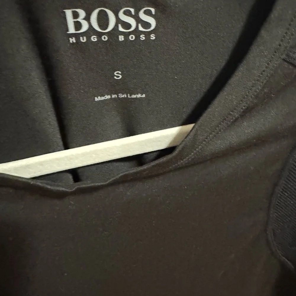 Hugo Boss Tank top - Picture 2 of 4